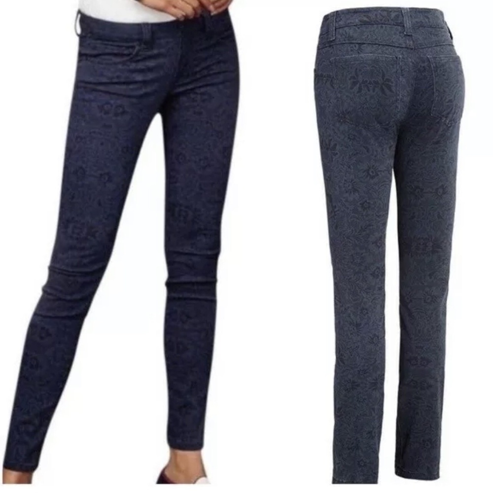 Size 6 Cabi Style 3196 Dark Navy Blue Printed Cropped/Ankle Jeans